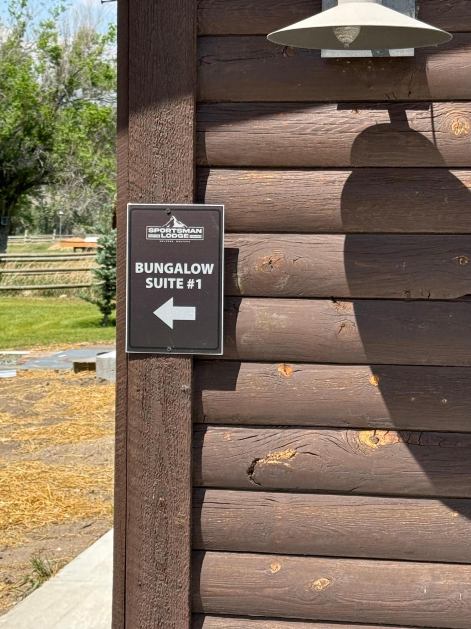 Sportsman Lodge Melrose Mt Бьютт Экстерьер фото